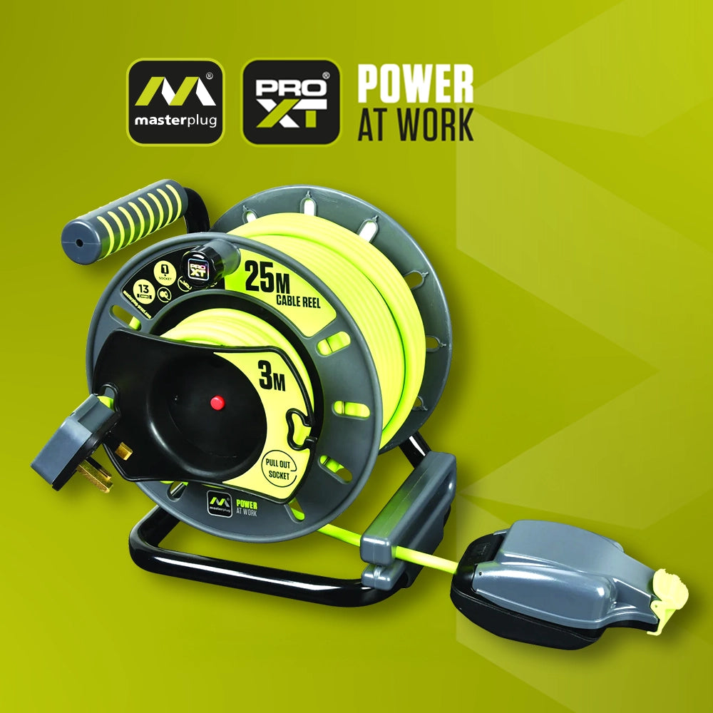 英國 Masterplug PRO-XT 反向電線收納設計拖轆 25+3米 IP54 防濺水防塵插位 OMU2513FL3IP
