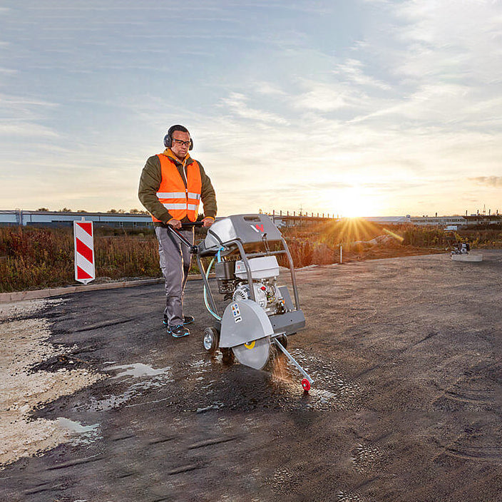 馬路 介機 20吋 切割機械 WACKER NEUSON 威克諾森 MFS1350 馬路介機